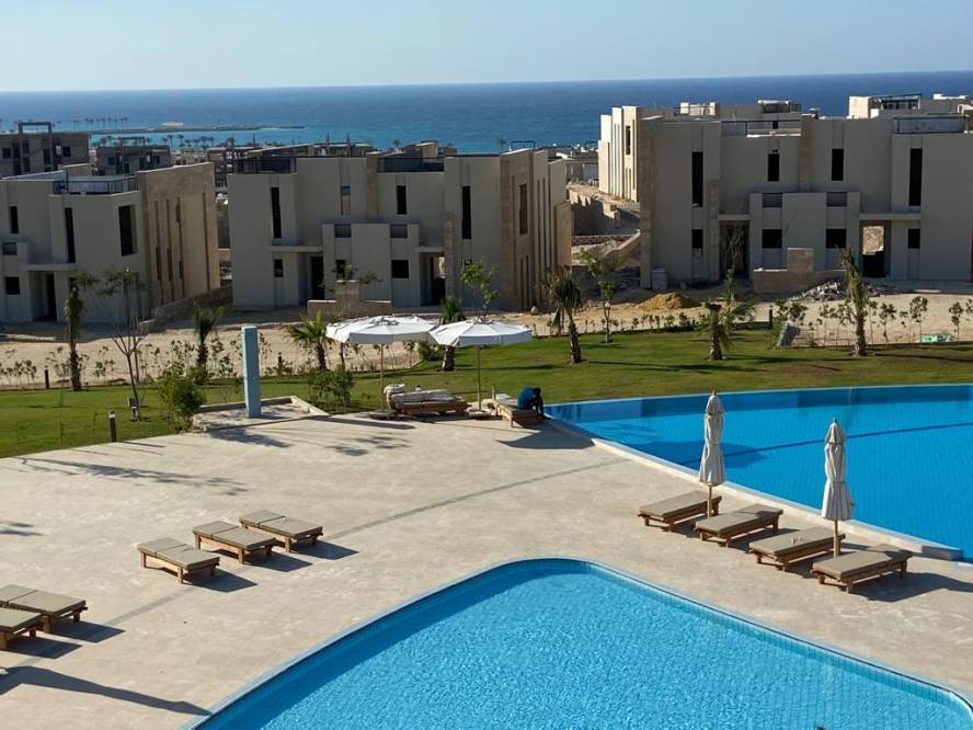 penthouse for rent in Caesar bay Ras El Hekma